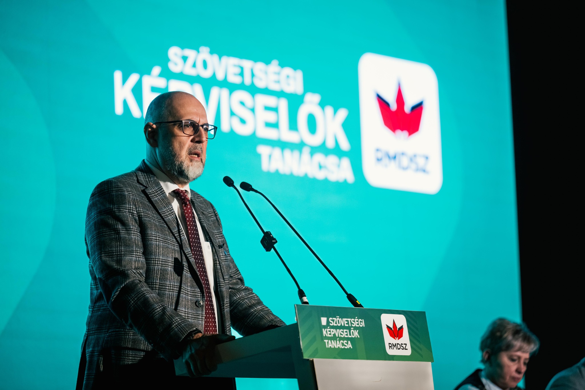 Az RMDSZ kész visszavinni a józan észt a román kormányba