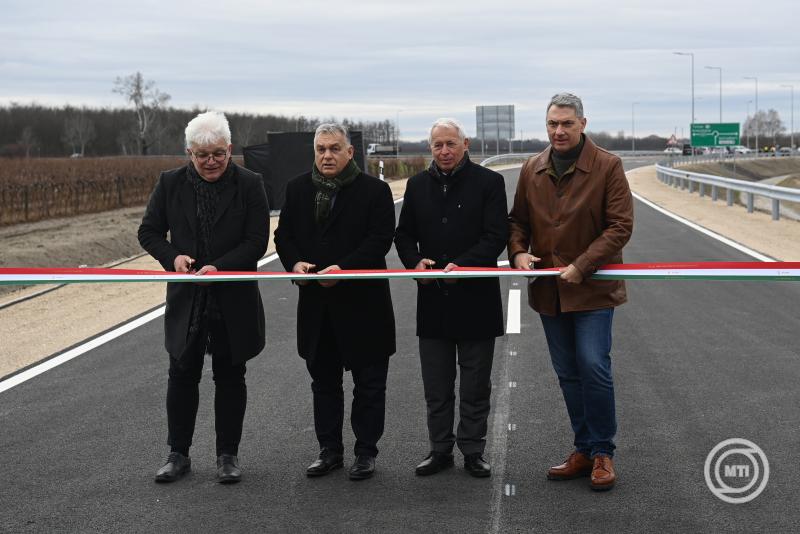 Orbán Viktor: erős vidéket építünk