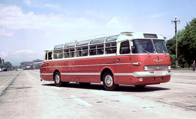 Farmotorostól a szépségdíjas lázadóig