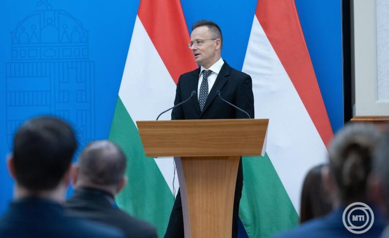 Magyarország és az Egyesült Arab Emírségek is elkötelezett az együttműködés mellett