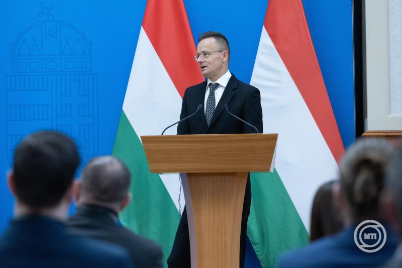 Magyarország és az Egyesült Arab Emírségek is elkötelezett az együttműködés mellett