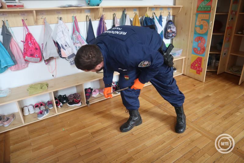 Bombafenyegetés – 268 oktatási intézmény érintett