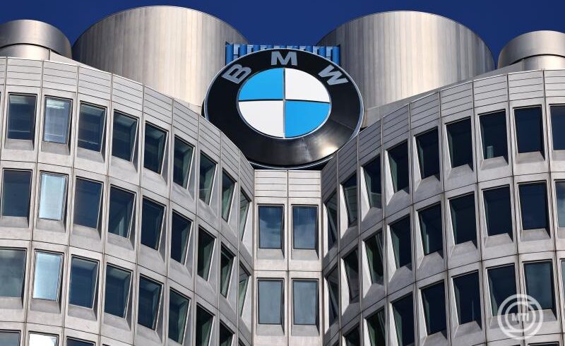 Teljes termelési láncot átfogó mesterséges intelligencia stratégiát indít a BMW