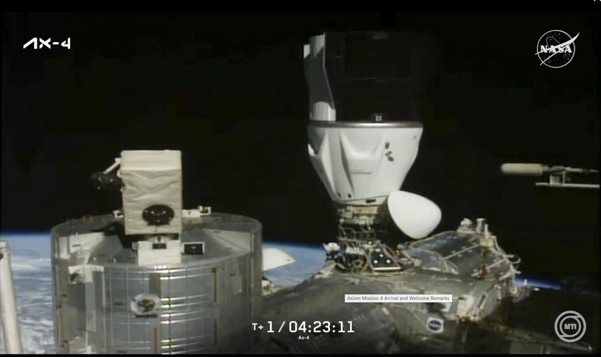 Sikeresen csatlakozott a Nemzetközi Űrállomáshoz a Dragon