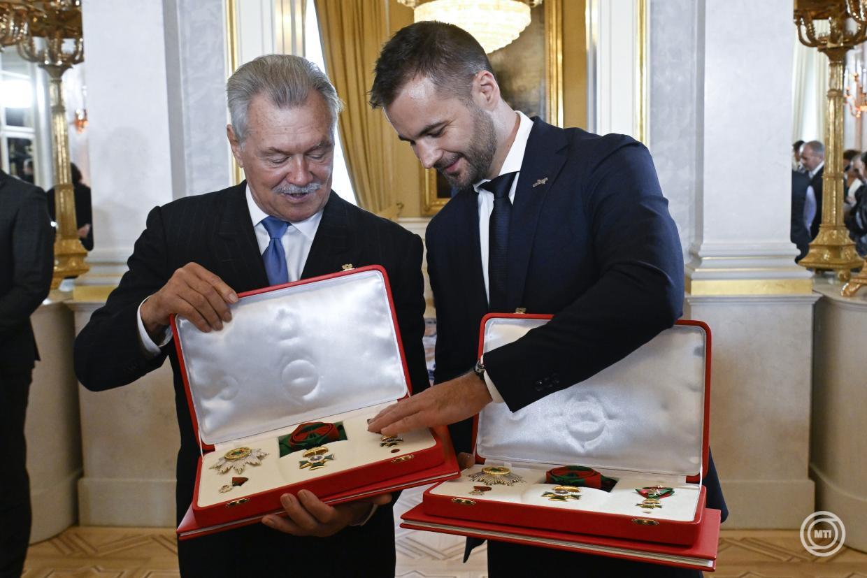 Farkas Bertalan és Kapu Tibor kapta a Magyar Szent István Rendet