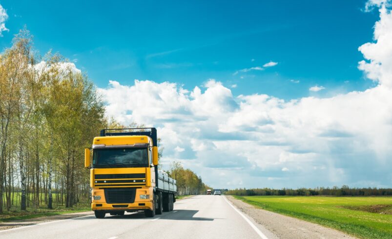 Felfüggesztik a kamionstopot a hétvégén